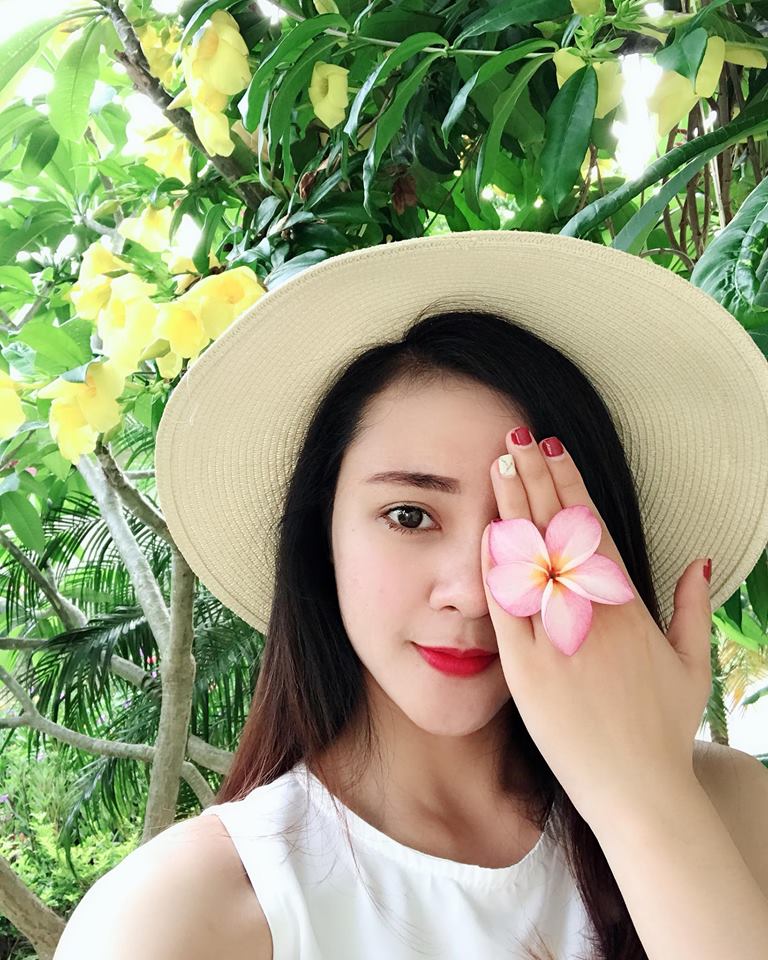 ve-dep-trong-veo-cua-hot-girl-co-vu-doi-tuyen-uc-thu-ha (6)