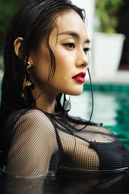 linh-chi-khoe-duong-cong-ngut-ngan-trieu-quy-ong-me-man (7)